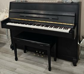 Fischer & Sons Upright Piano 44" 88-Key