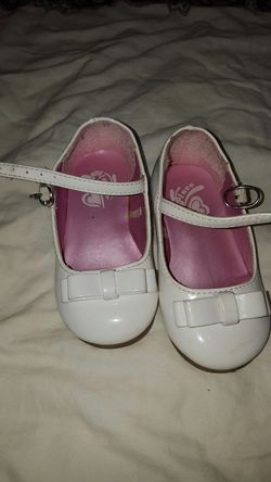 Zapato de niña nuevos children place