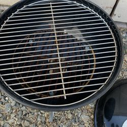 Small BBQ  Open Box.