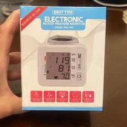 Wrist Electronic Blood Pressure Monitor 