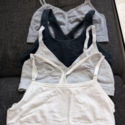 Sport Bras Size Small