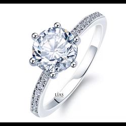 New 18k White Gold Engagement Ring 
