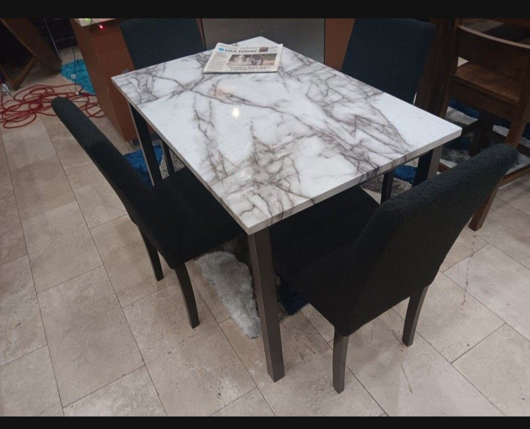 *Weekend Special!!!*---Space-Saving Tedd Black Dining Table Sets W/4 Chairs---Delivery And Financing Available😉