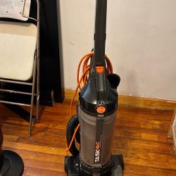 TaskVac Commercial  vacuum Cleaner 