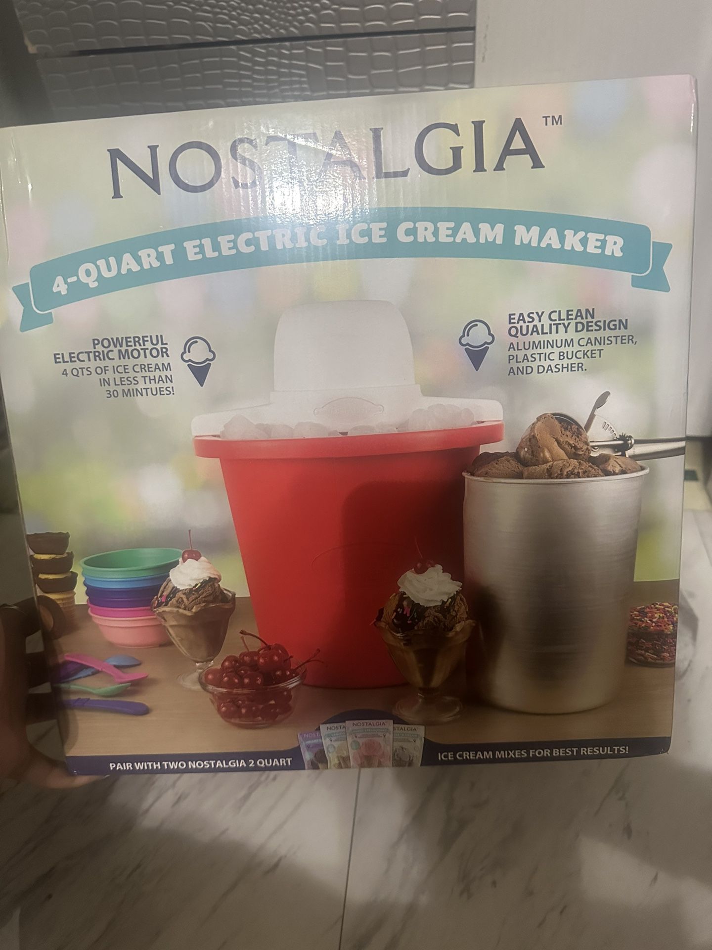 Nostalgia 4-Quart Bucket Electric Ice Cream Maker, Red