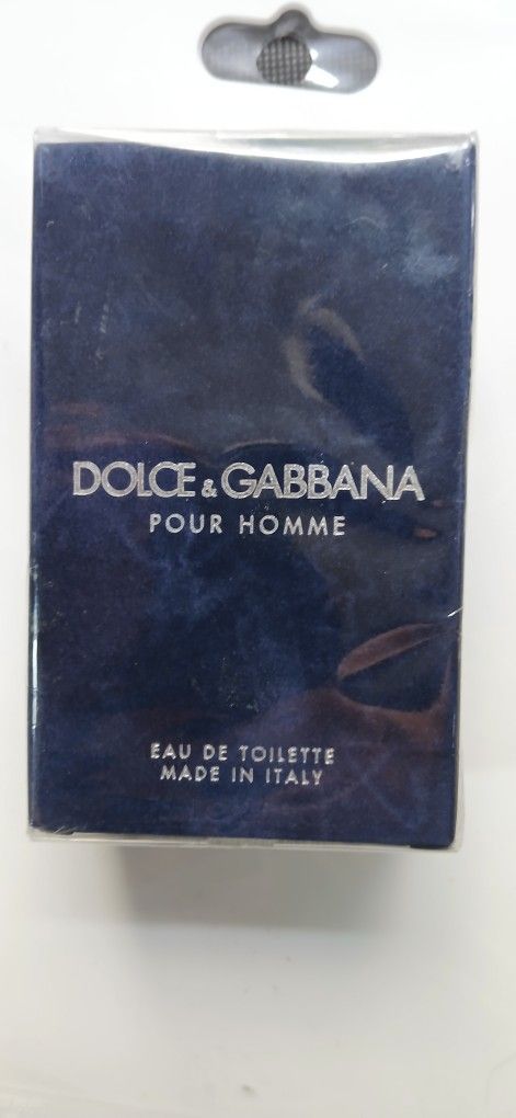 DOLCE AND GABBANA Cologne 60$ 