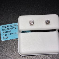 Moissanite & Sterling Silver .44ct Princess Cut - 4mm