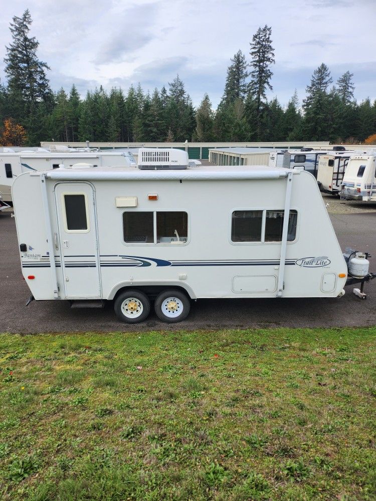 2002 Traillite 19ft