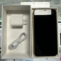 iPhone XR 64GB Unlocked 