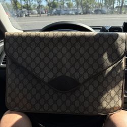 Authentic Gucci Portfolio Bag