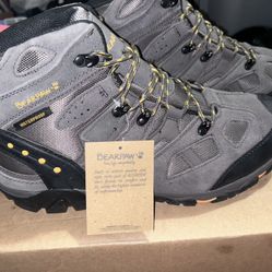 Men’s Size 15 BearPaw Hiking Boots