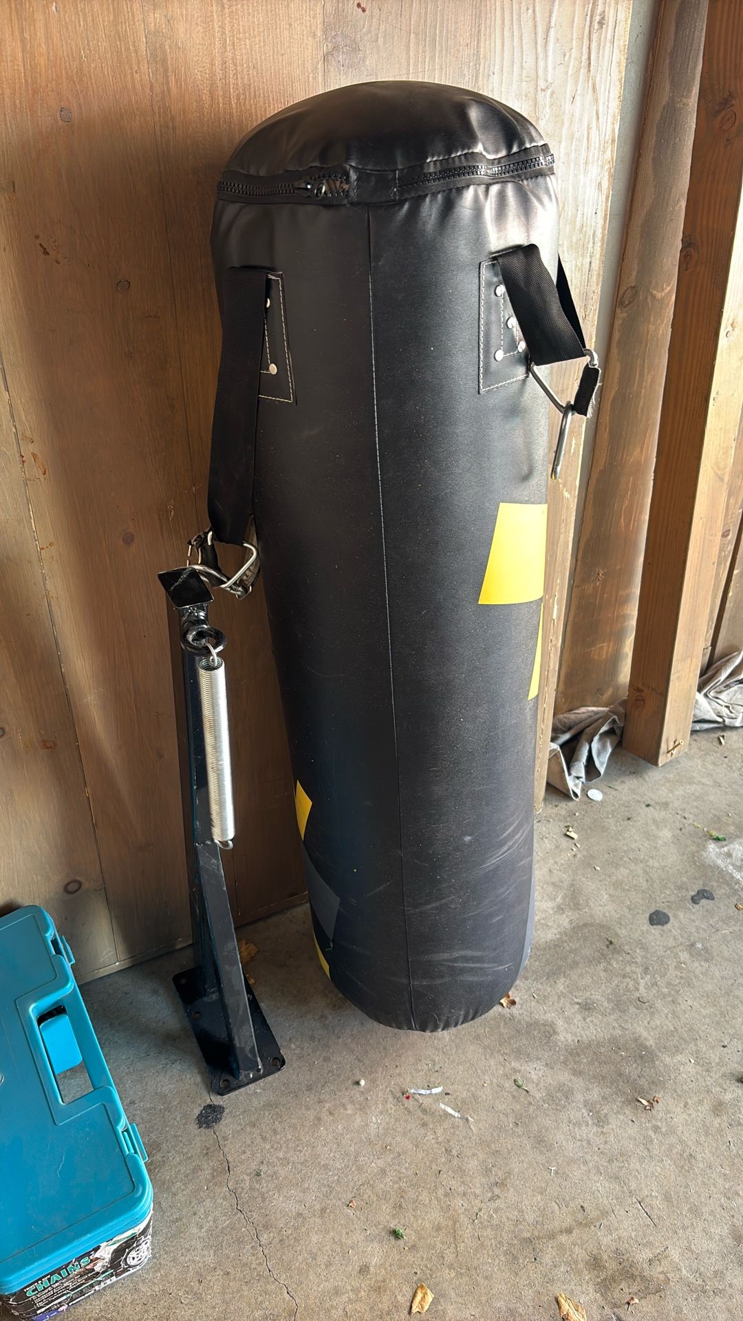 Punching Bag With Wall Bracket