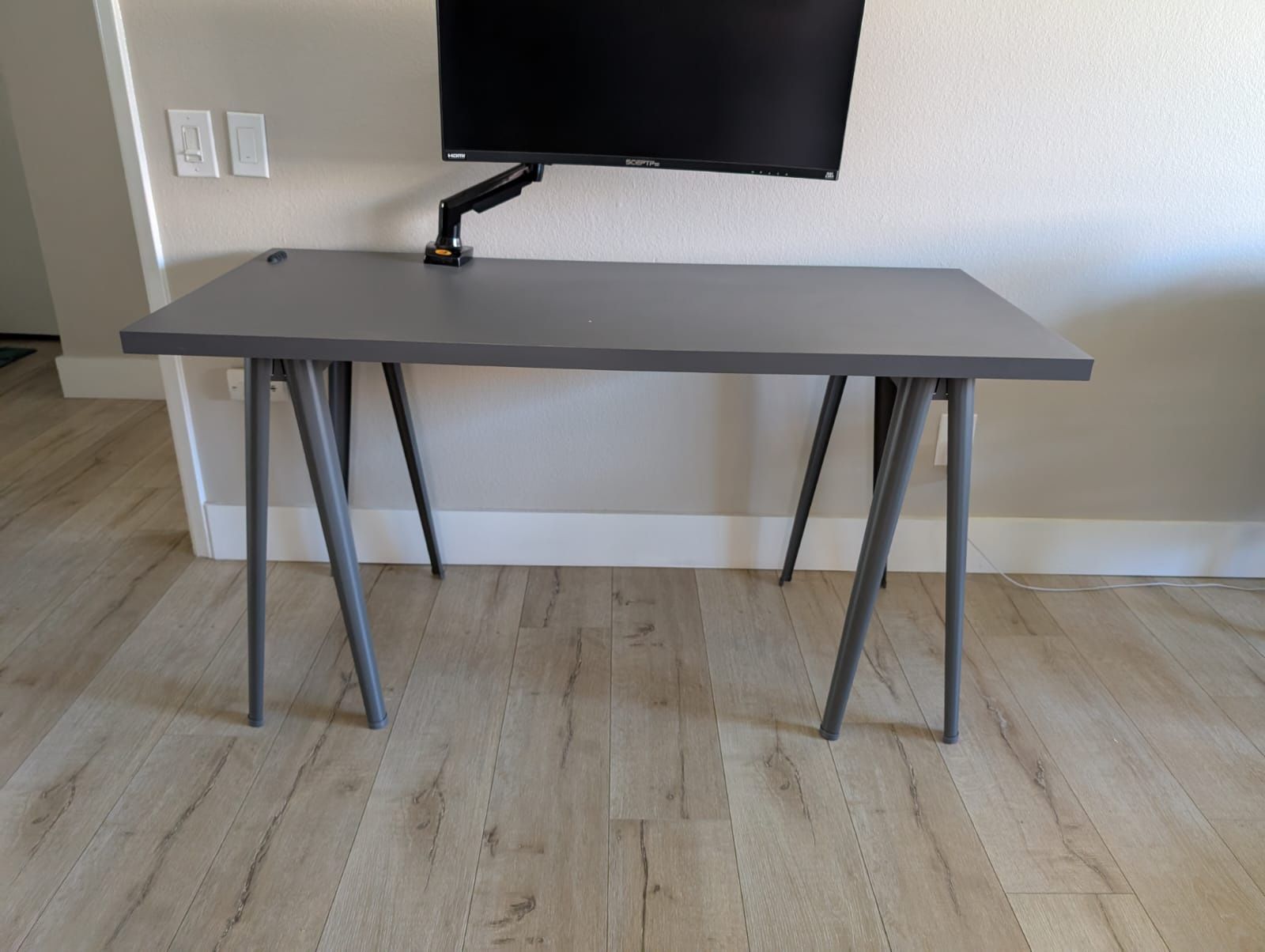 Mov out sale - work table