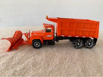 First Gear Mack R Model Plow Truck