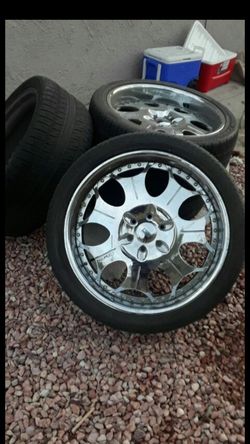 Tires&rims 24s GMC o Chevy some tires are not in good shape $350 o mejor oferta