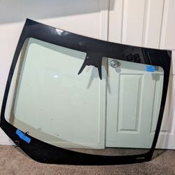2024 OEM Tesla Y Windshield 