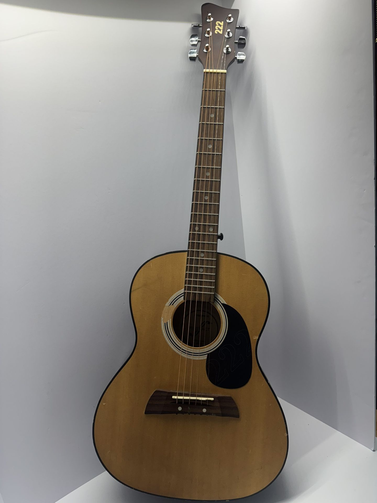 First Act 222 Acoustic Guitar Model AL361