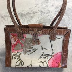 Liz Claiborne Summer Handbag