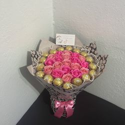 Mothers Day Soap Rose Ramo 