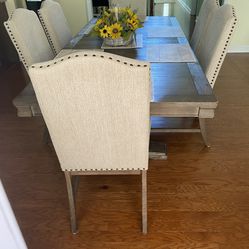 Beautiful Dining Set W/6 Chairs & 18” Leaf