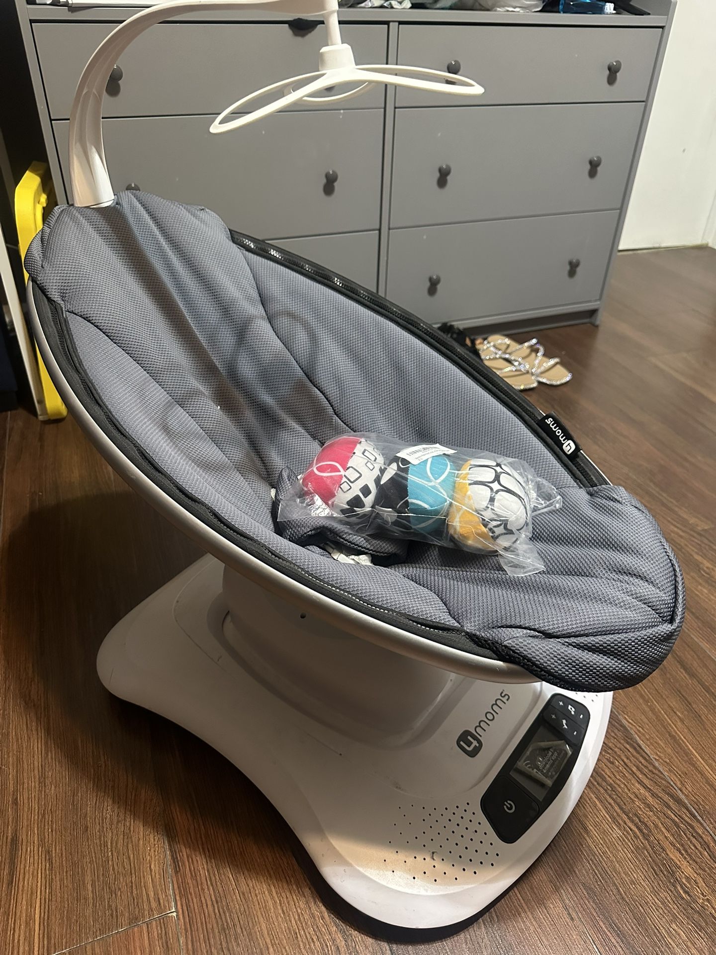 4 Mom’s Mamaroo