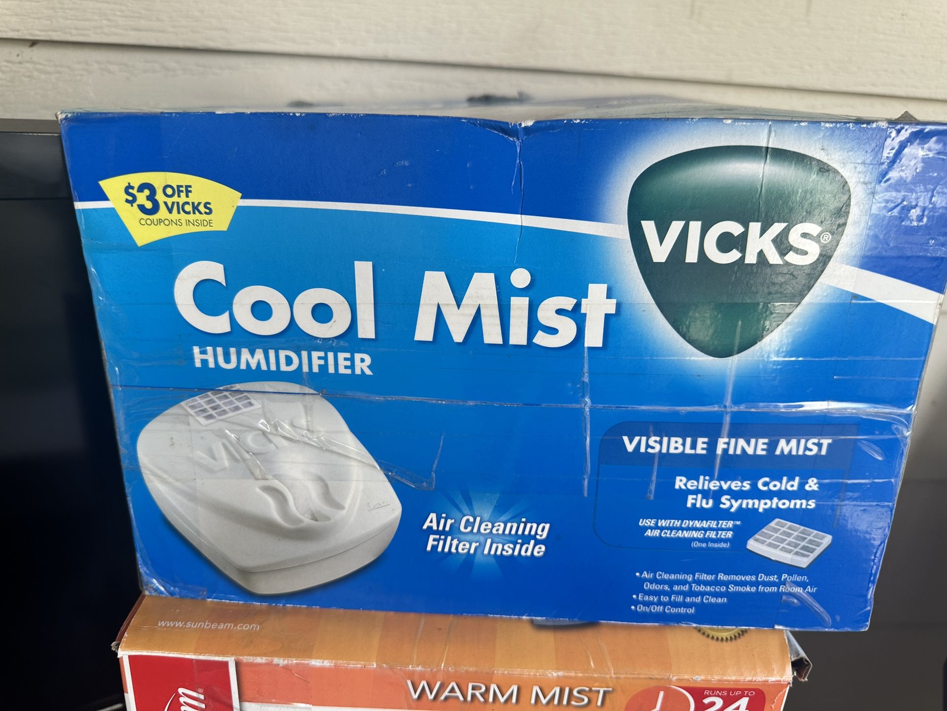 FREE COOL MIST HUMIDIFIER