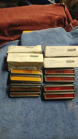 Front&Rear Marker Lamps Deluxe 1968 to1972 GMC CHEV.