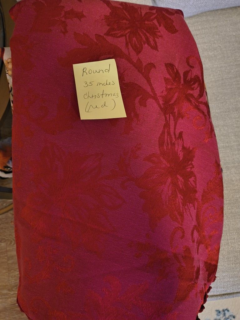 Round 70inch Tablecloth 