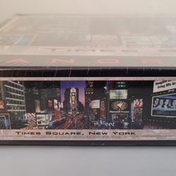 New York 750 Piece Panoramic Puzzle 3 Feet Wide Buffalo Games SEALED TIME SQUARE
