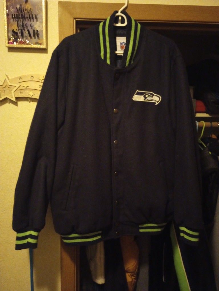 Xl Seahawks Coat..