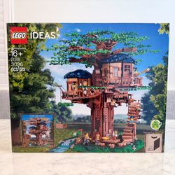 New Sealed 21318 LEGO Ideas Tree House Retired Building Toy Set Authentic 4 Minifigures Sold Out