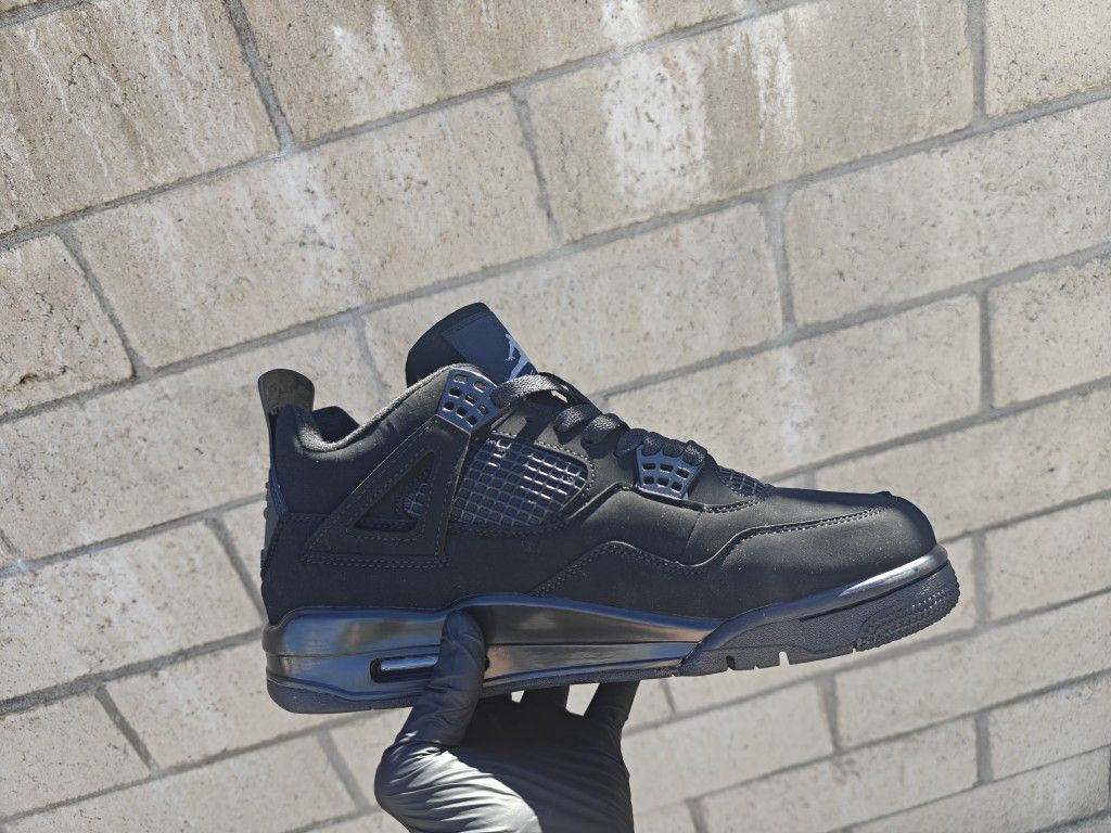 Nike Air Jordan 4 Retro "Black Cat" (2025)