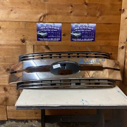 Upper Grille Ford F-250