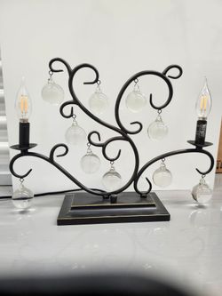 Elegant Scrollwork Table Lamp
