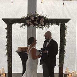 Peony And Garden Rose Fall/Winter Wedding Flowers