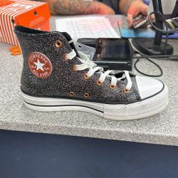 Converse Size 9 