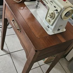 1935 Singer Sewing Machine [PLS READ FULL AD]