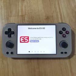 Anbernic RG 476H game handheld