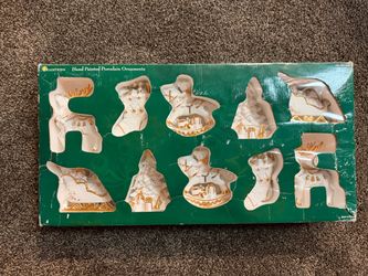 ORNAMENTS PORCELAIN SET