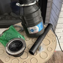Insinkearator Garbage Disposal 1/2 Hp 5xl