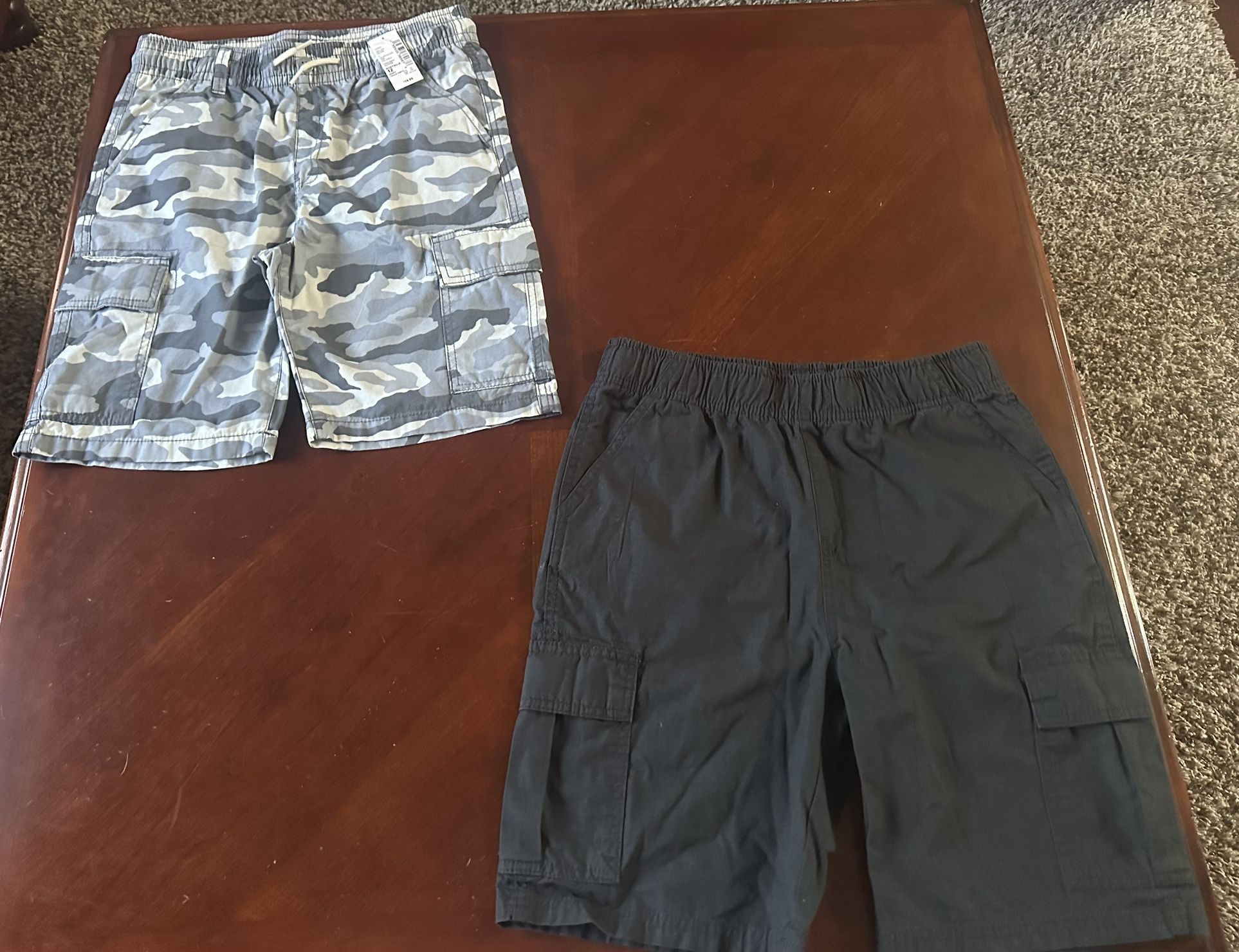 π with tags Children's Place Size Kids Youth XL Cargo Shorts with pockets from smoke and pet free home. Gray pair has adjustable waist. Both pairs f