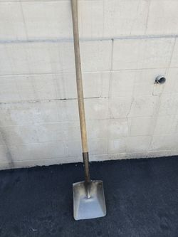 Razor back shovel