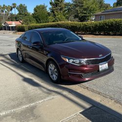 2018 KIA Optima