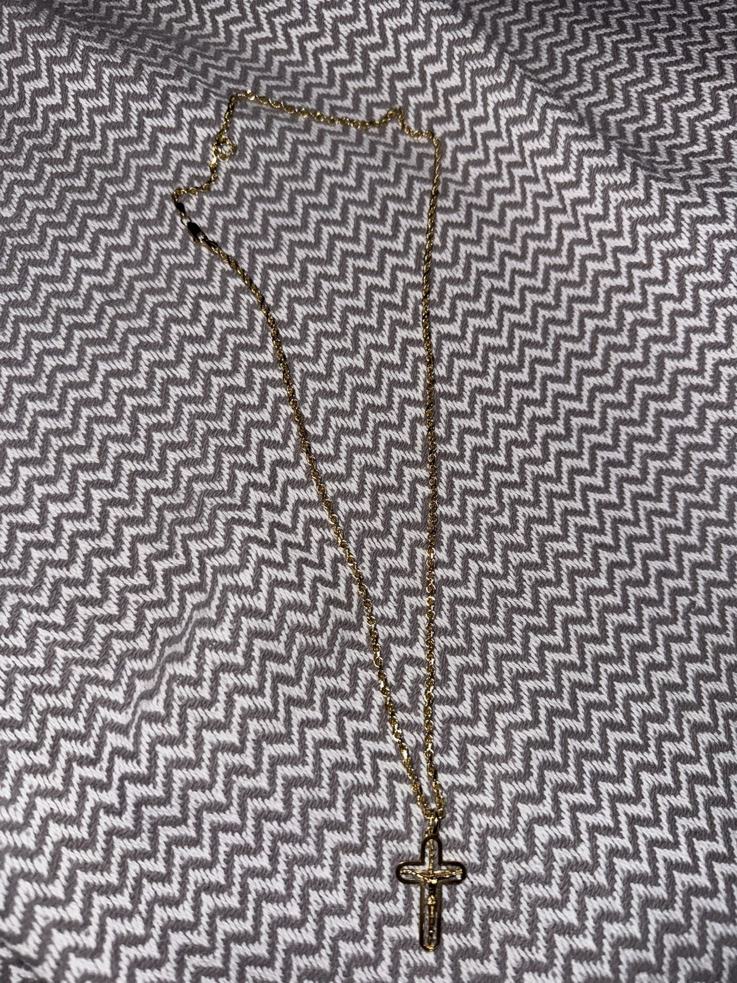 Solid Gold Hannoush Rope Chain And Pendant