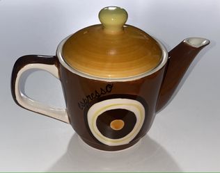 Hues N Brews Single-serving High-fired Ceramic Teapot Approximately 20 fl. oz.