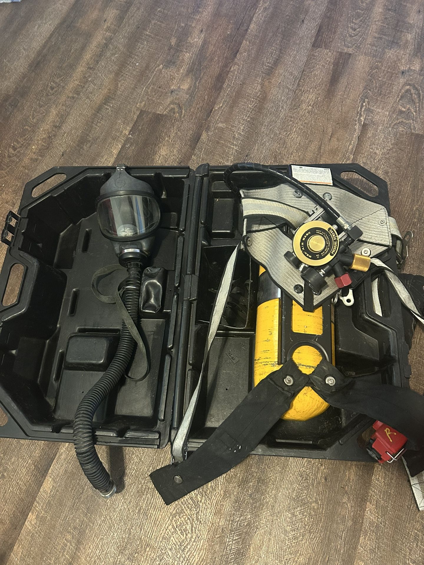 MSA Ultralite II Air Mask Oxygen System With Mask
