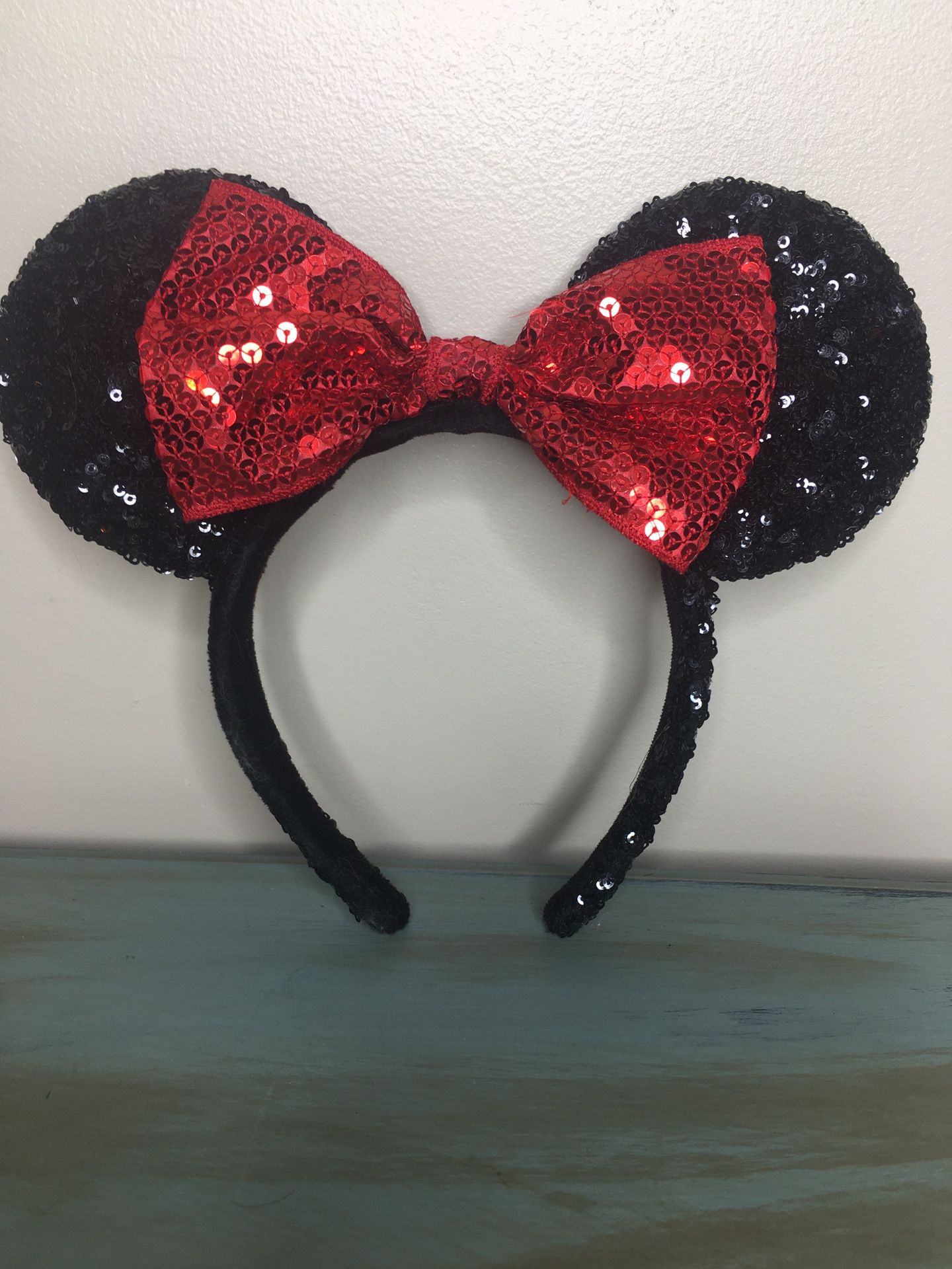Authentic Disney Minnie Mouse Ears