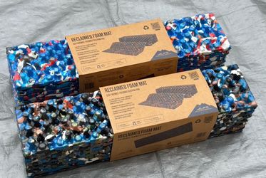 New camping backpacking sleeping mat pad alps mountaineering