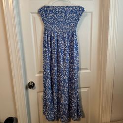 Women dress