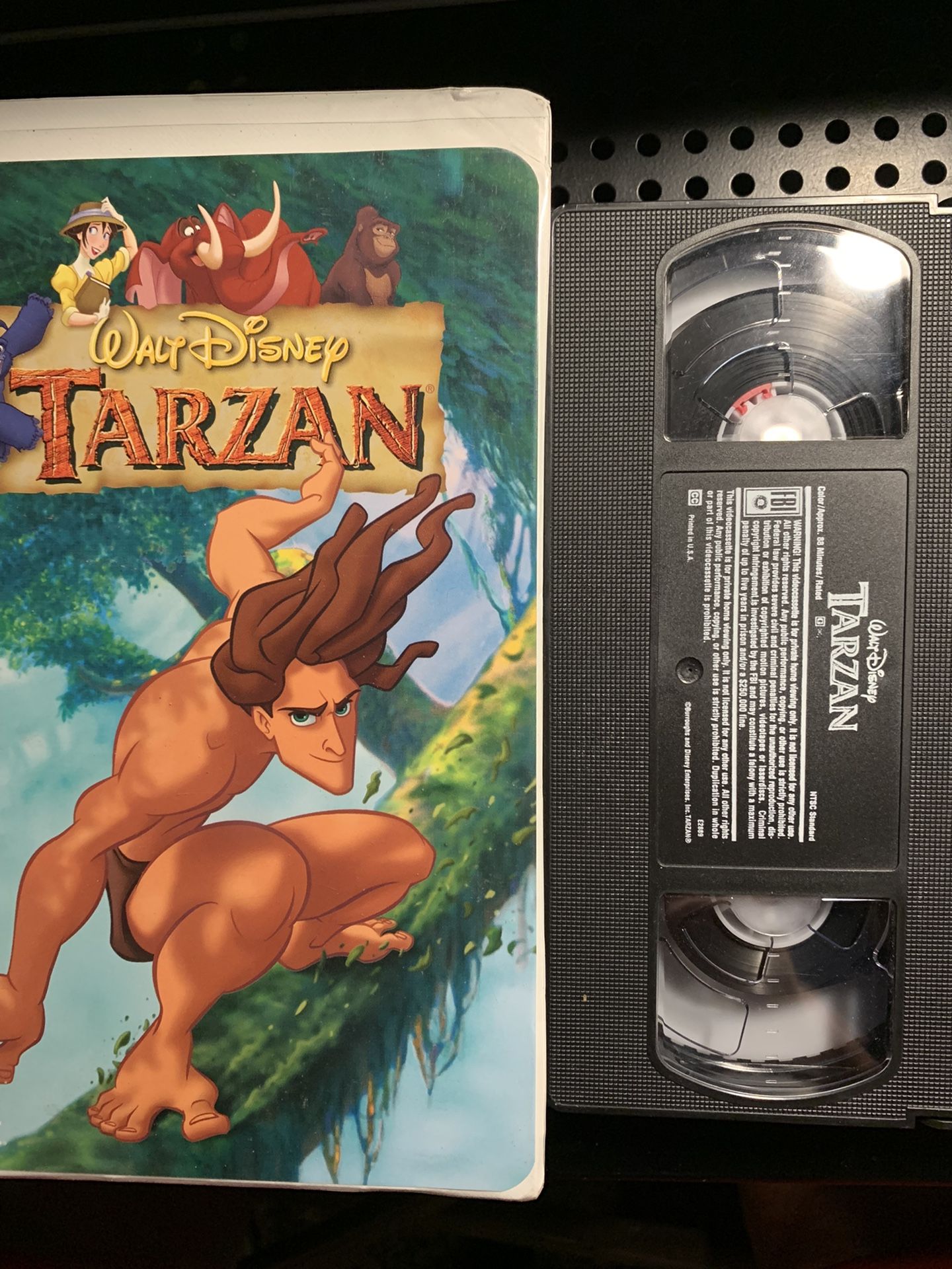 Disney’s TARZAN (VHS)